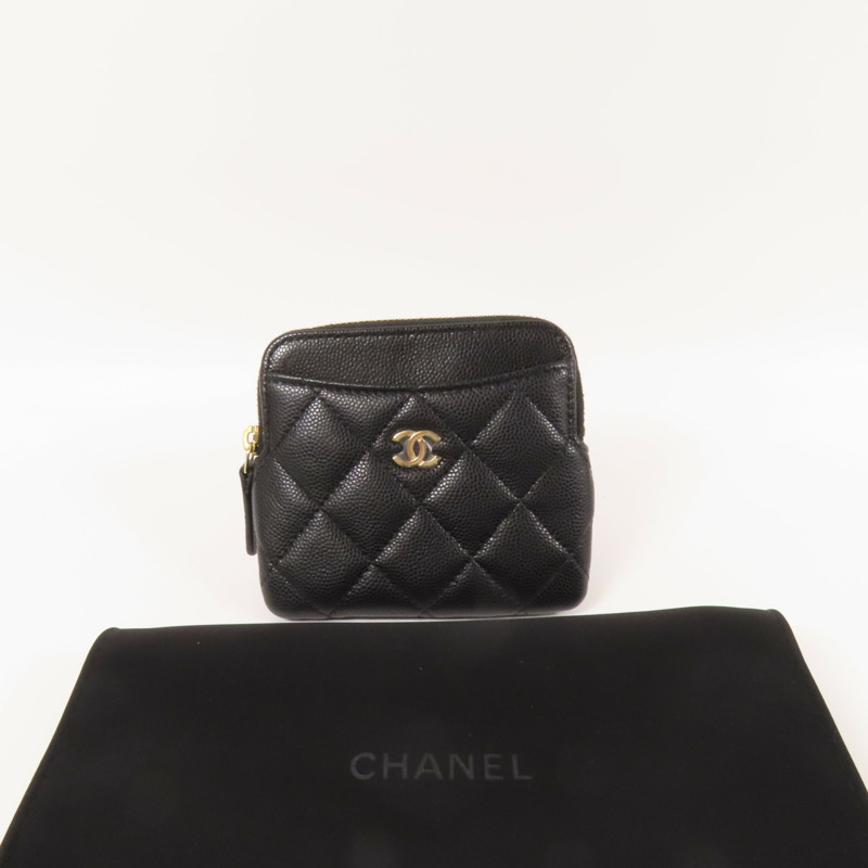 CHANEL 牛皮皮革Card Case金扣卡片套-9