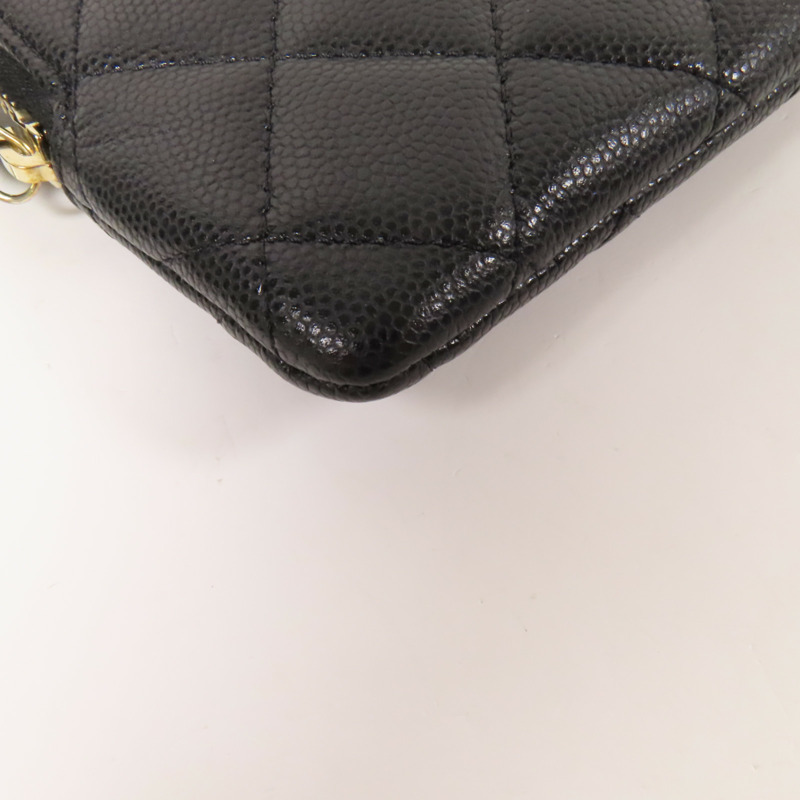 CHANEL 牛皮皮革Card Case金扣卡片套-13