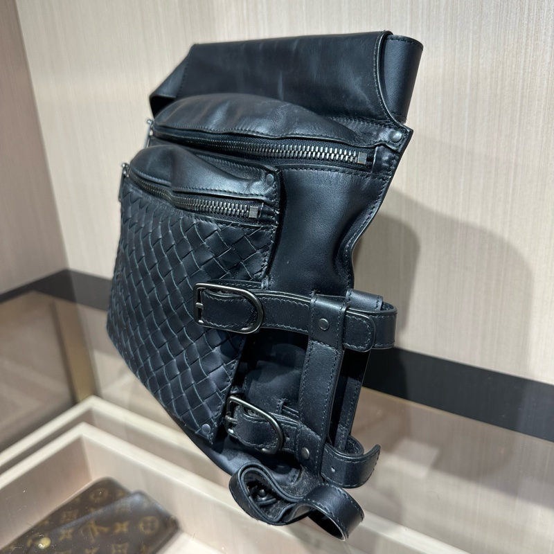 Bottega Veneta葆蝶家黑色编织腰包-2