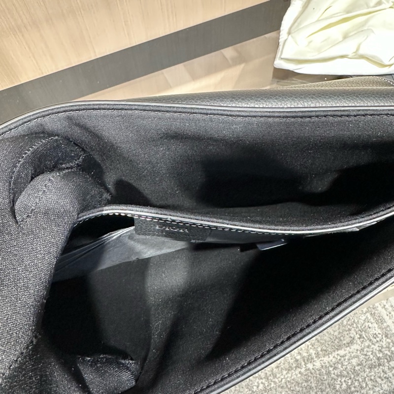 DIOR迪奥 标志铝扣翻盖开合 马鞍手拿包-7
