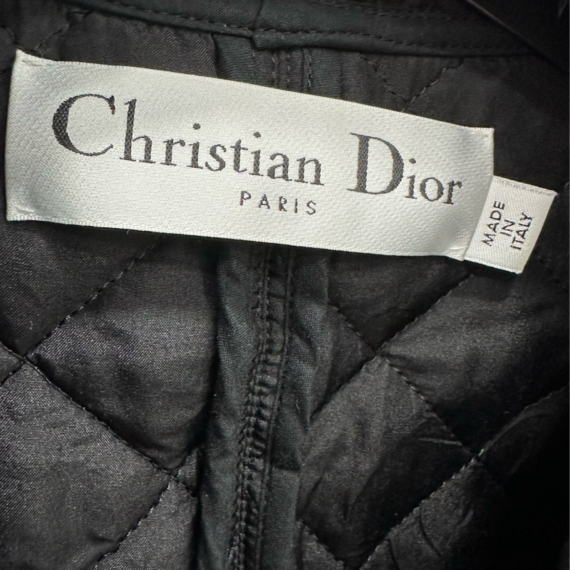 Dior迪奧2019菱格薄款棉服外套 40碼 桑蠶絲夾棉布料,原價港幣4萬多 版型收腰款式不顯胖-2