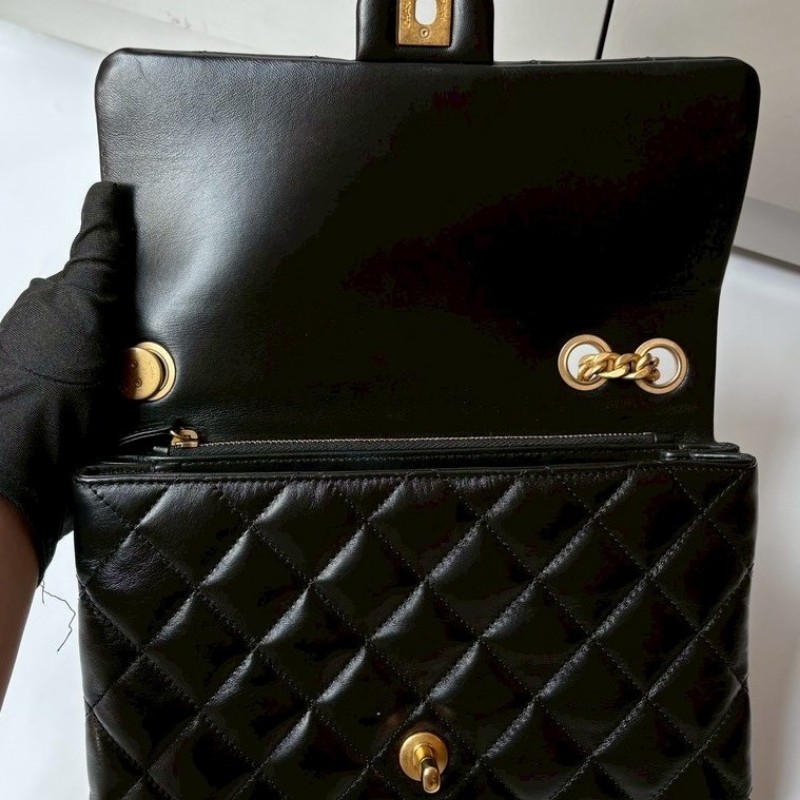 Chanel 金鍊調節釦黑皮菱格口蓋包 24-20