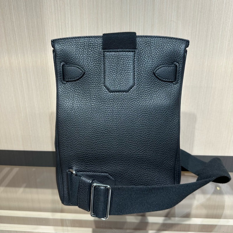 HERMES爱马仕 Hac a Dos 银扣 单肩包-3