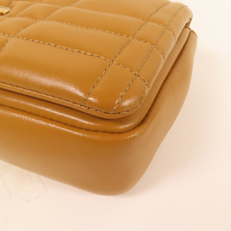 BURBERRY 羊皮皮革Small Lola Bag金扣肩背袋-11