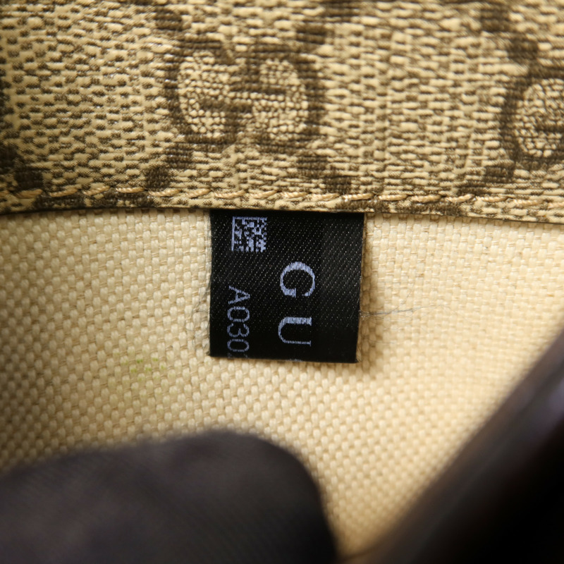 GUCCI 塗層帆布Neo Small GG Supreme金扣肩背袋-8