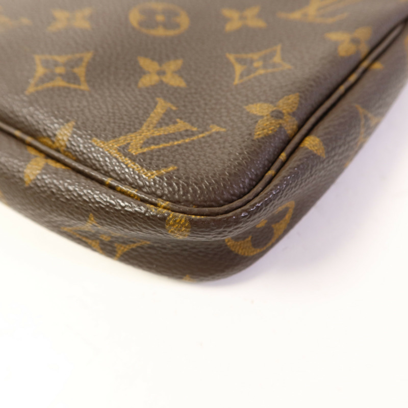 LOUIS VUITTON Monogram Pochette Accessoires金扣手挽袋棕色-12