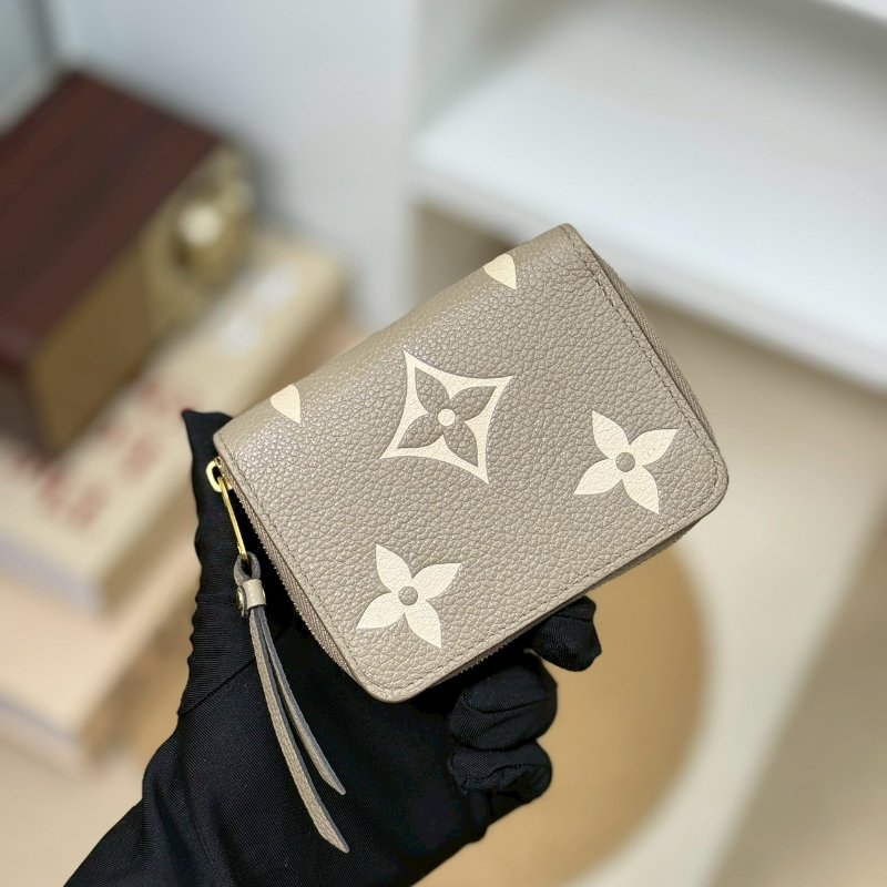 🏷️LV.Zippy 壓紋卡夾零錢包 M69797-0