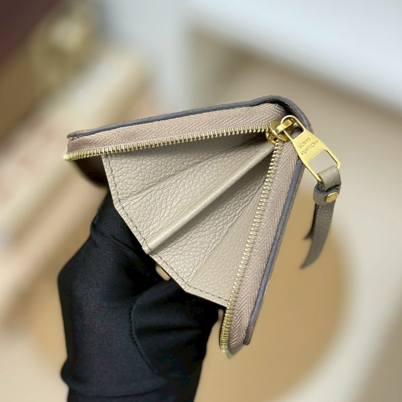 🏷️LV.Zippy 壓紋卡夾零錢包 M69797-24