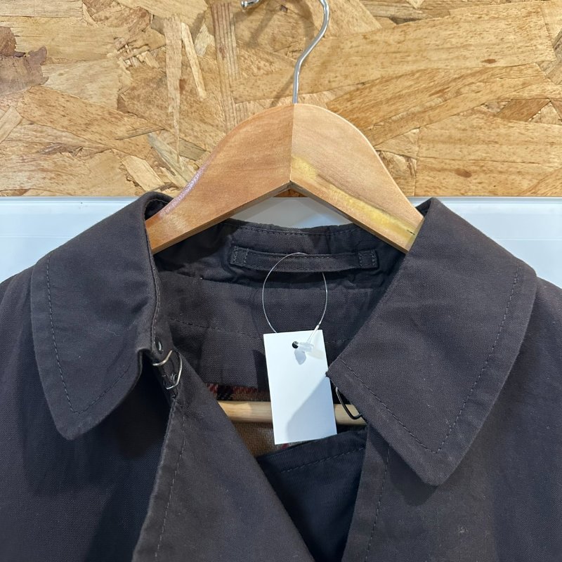 【美收精品】BURBERRY 深咖啡色風衣外套 4-137【隔月月中將轉賣至日本 上架期限30天】-2