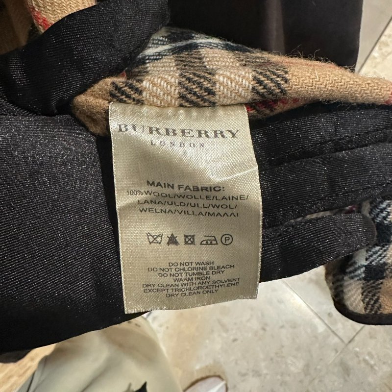 【美收精品】BURBERRY 深咖啡色風衣外套 4-137【隔月月中將轉賣至日本 上架期限30天】-9