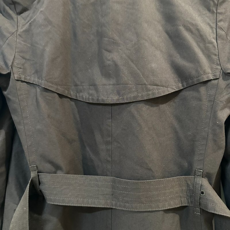 【美收精品】BURBERRY 深咖啡色風衣外套 4-137【隔月月中將轉賣至日本 上架期限30天】-11