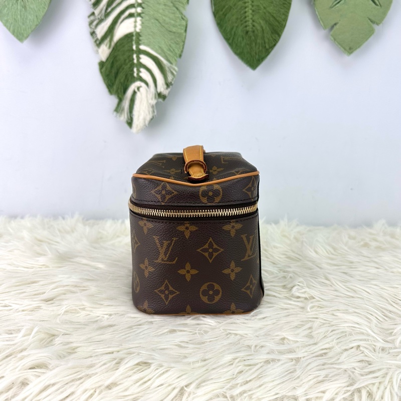 LV Nice Mini 老花化妝包 手拿包-2