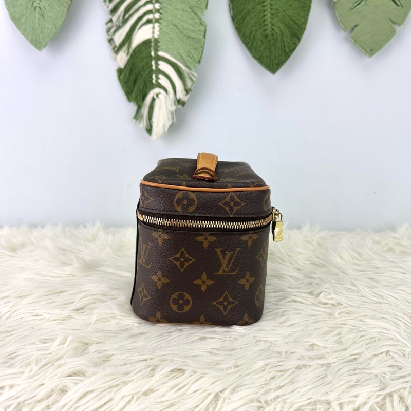 LV Nice Mini 老花化妝包 手拿包-3