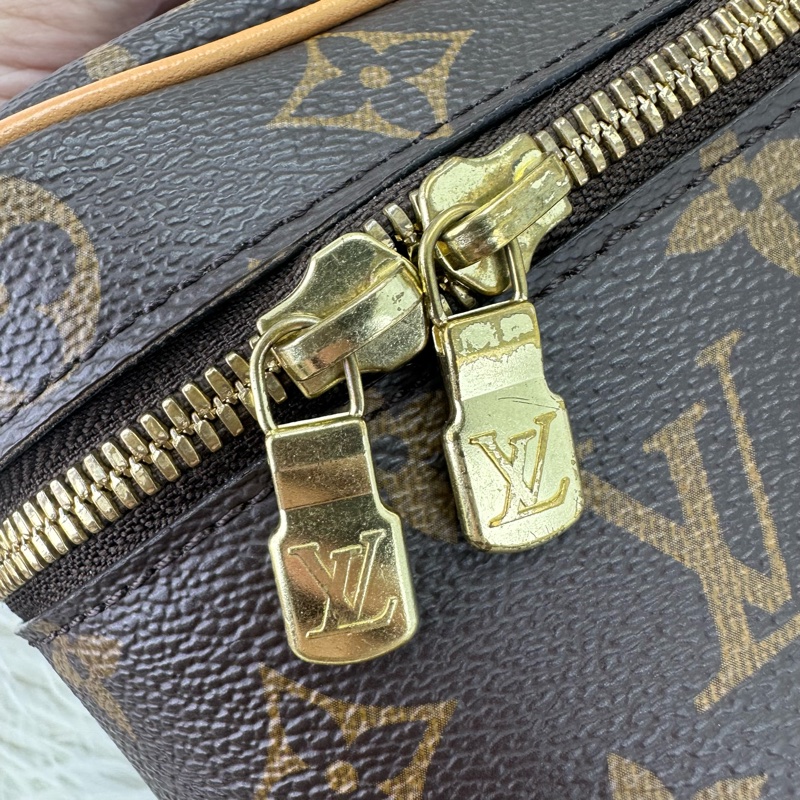 LV Nice Mini 老花化妝包 手拿包-14