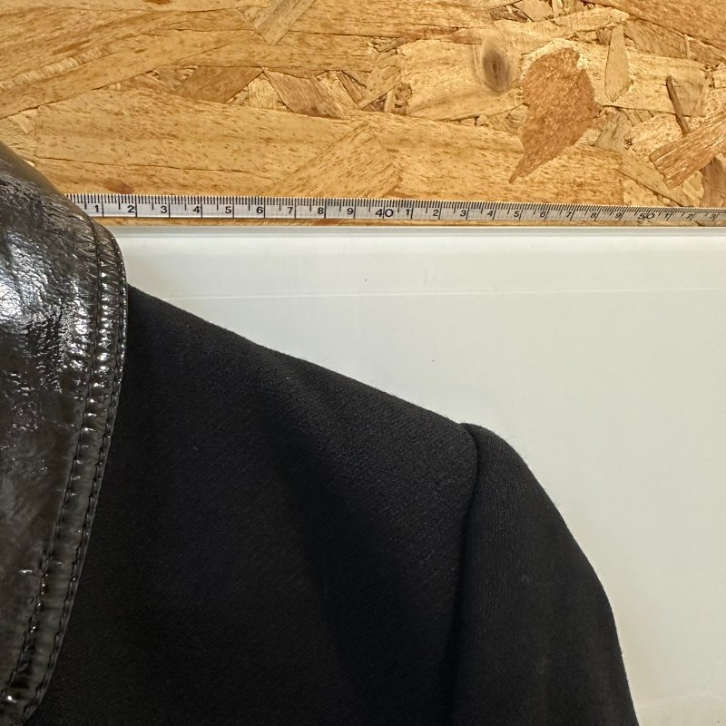 【美收精品】Dolce & Gabbana 黑紅拼接長版風衣外套 4-175【隔月月中將轉賣至日本 上架期限30天】-13