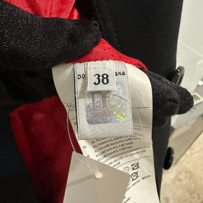 【美收精品】Dolce & Gabbana 黑紅拼接長版風衣外套 4-175【隔月月中將轉賣至日本 上架期限30天】-15