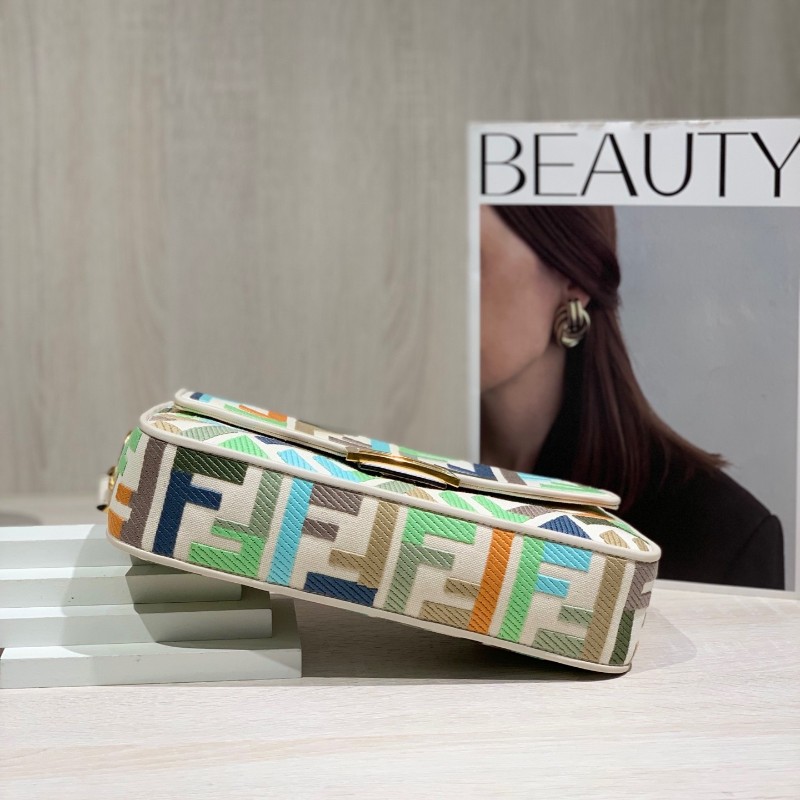 FENDI芬迪 Baguette FF法棍包 手提包 肩背包-4