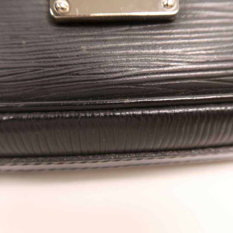 LOUIS VUITTON Epi Segur Pochette銀扣肩背袋-12