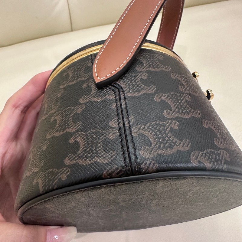 Celine Triomphe 凱旋門 老花飯盒包 圓桶包 化妝盒 內置化妝鏡 手提包-16