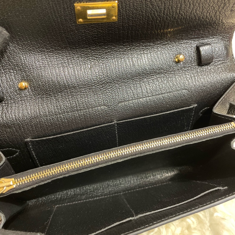 Hermès Kelly To Go 山羊皮黑色金扣-7