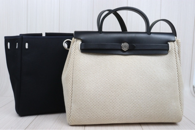 Hermes Herbag 31 黑白肩背包-5
