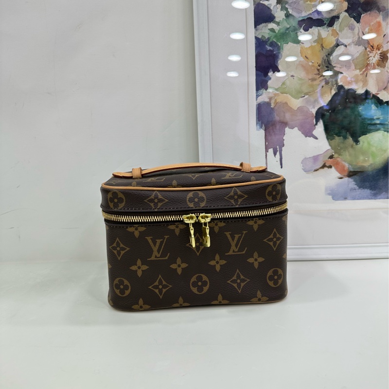 LV Nice系列老花化妝包,經典款,20年編碼 尺寸:18*12*13.5cm,-2