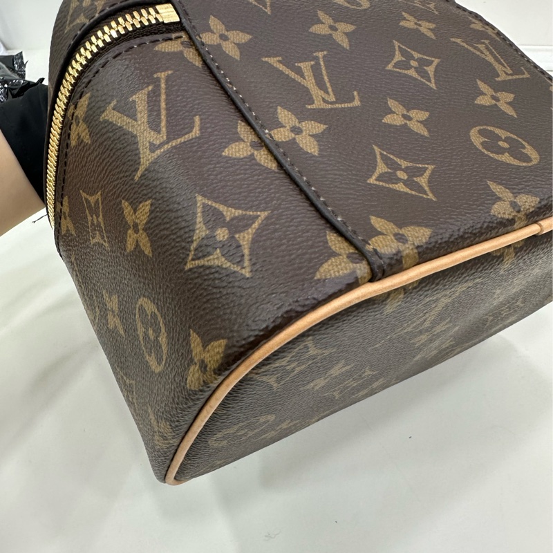 LV Nice系列老花化妝包,經典款,20年編碼 尺寸:18*12*13.5cm,-12