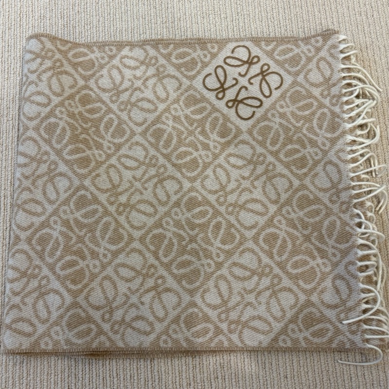 LOEWE Anagram scarf 簇絨刺繡 奶茶色羊毛圍巾 F811SS1X01-2140-1