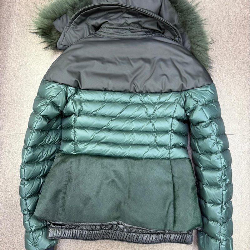 Moncler 女裝羽絨外套-10