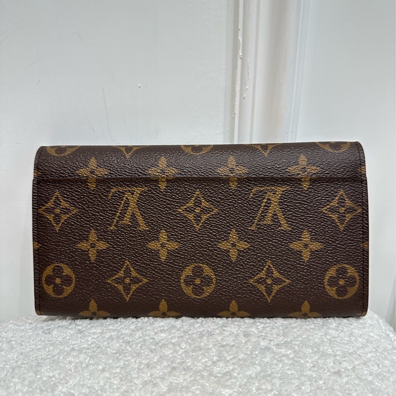 LOUIS VUITTON Monogram  長夾-1