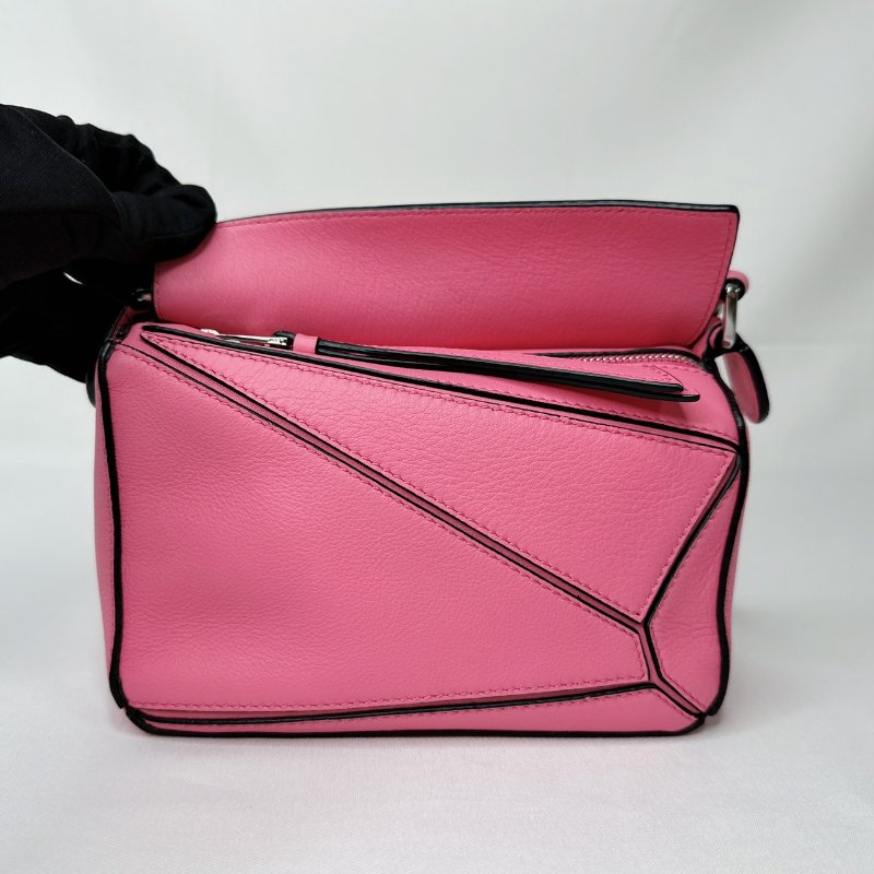 LOEWE Mini Puzzle粉色幾何包-4