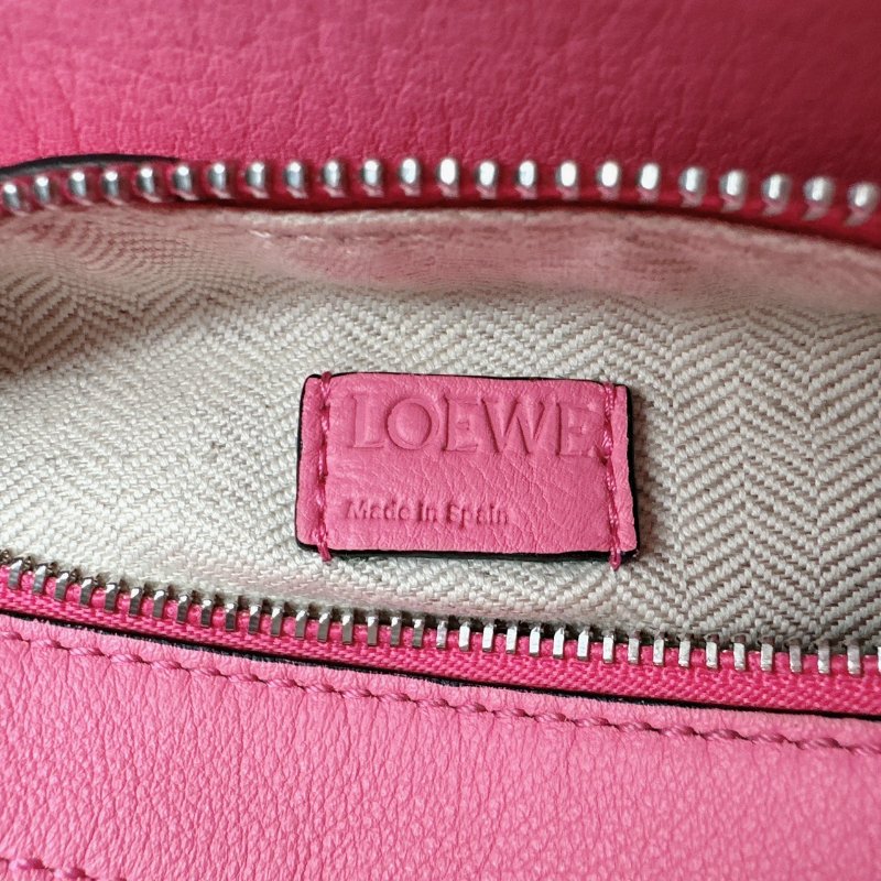 LOEWE Mini Puzzle粉色幾何包-8