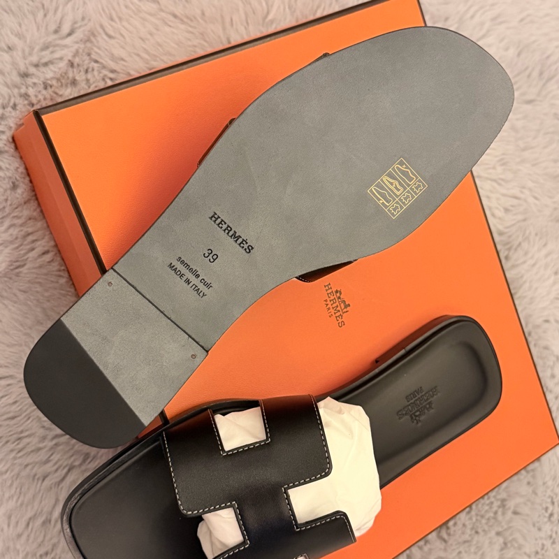 Hermes Black Oran 經典黑色走白線 全新連盒連包裝連影印單 39.0-4