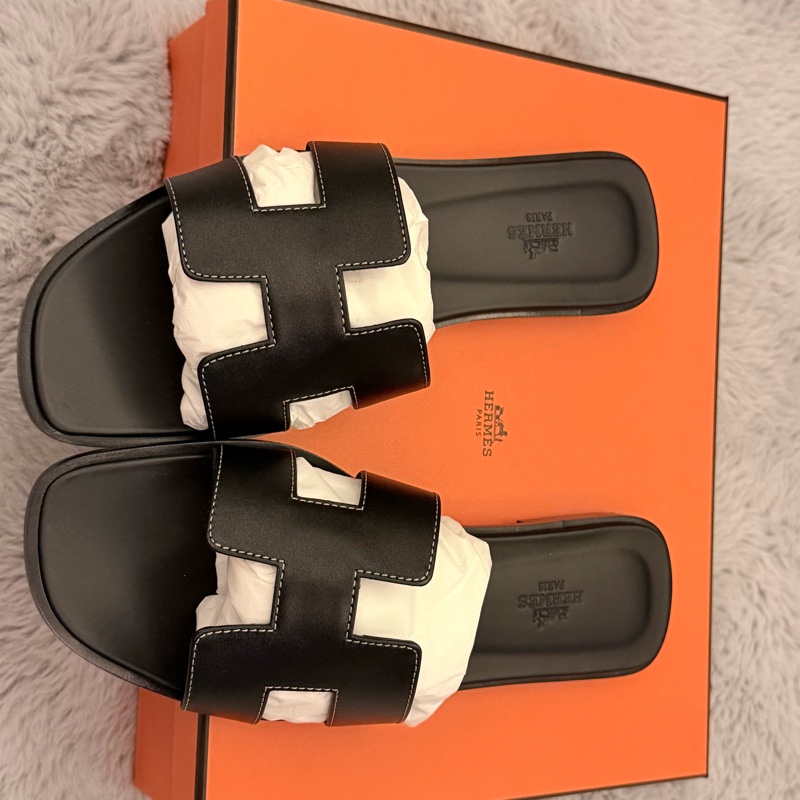 Hermes Black Oran 經典黑色走白線 全新連盒連包裝連影印單 39.0-5