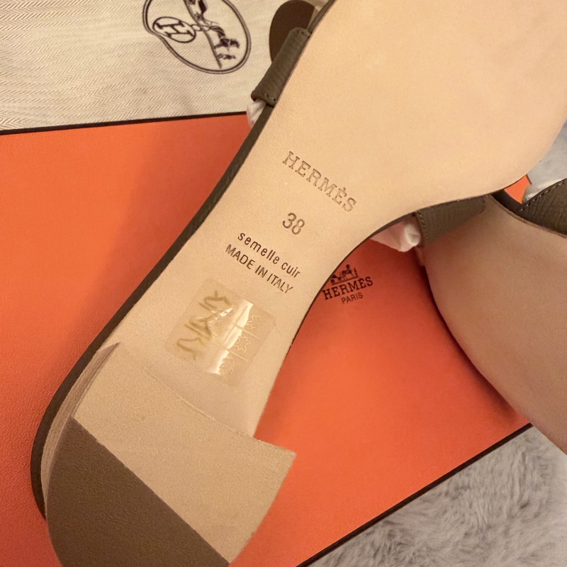 Hermes 愛馬仕 etoupe Oasis 大象灰色 連原裝包裝盒塵袋及購買單-6