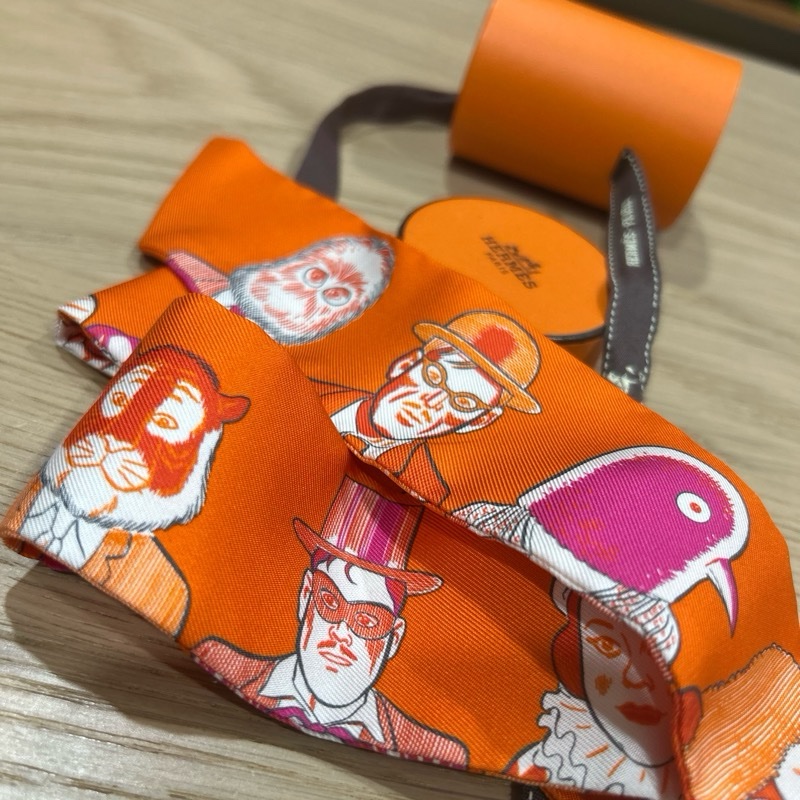 HERMES Twilly 放置品 帶盒 無標-6