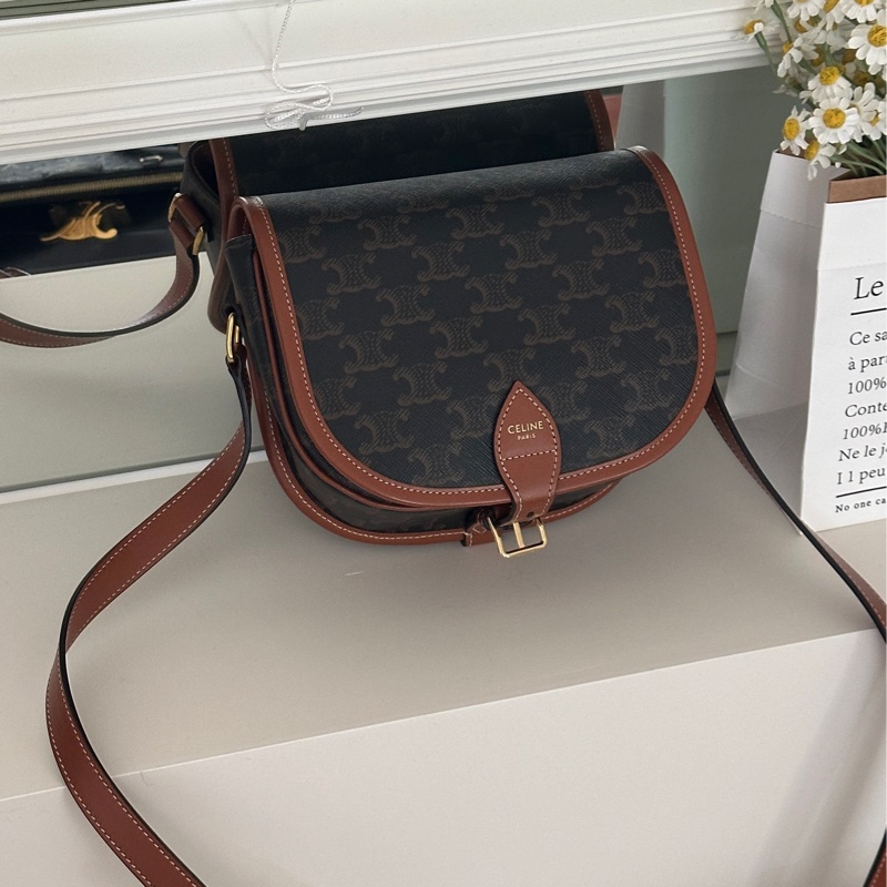 Celine 馬鞍包 FOLCO標誌印花牛皮革中號手袋-1