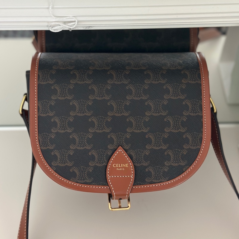 Celine 馬鞍包 FOLCO標誌印花牛皮革中號手袋-3
