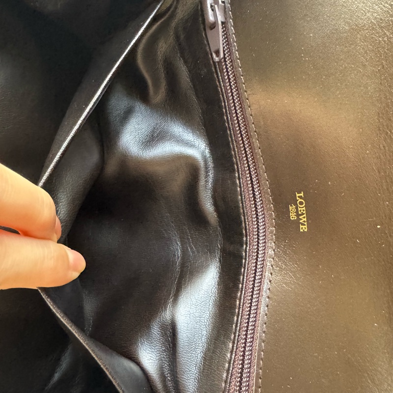 Loewe 真皮包 腋下包 手提包 棕色-13