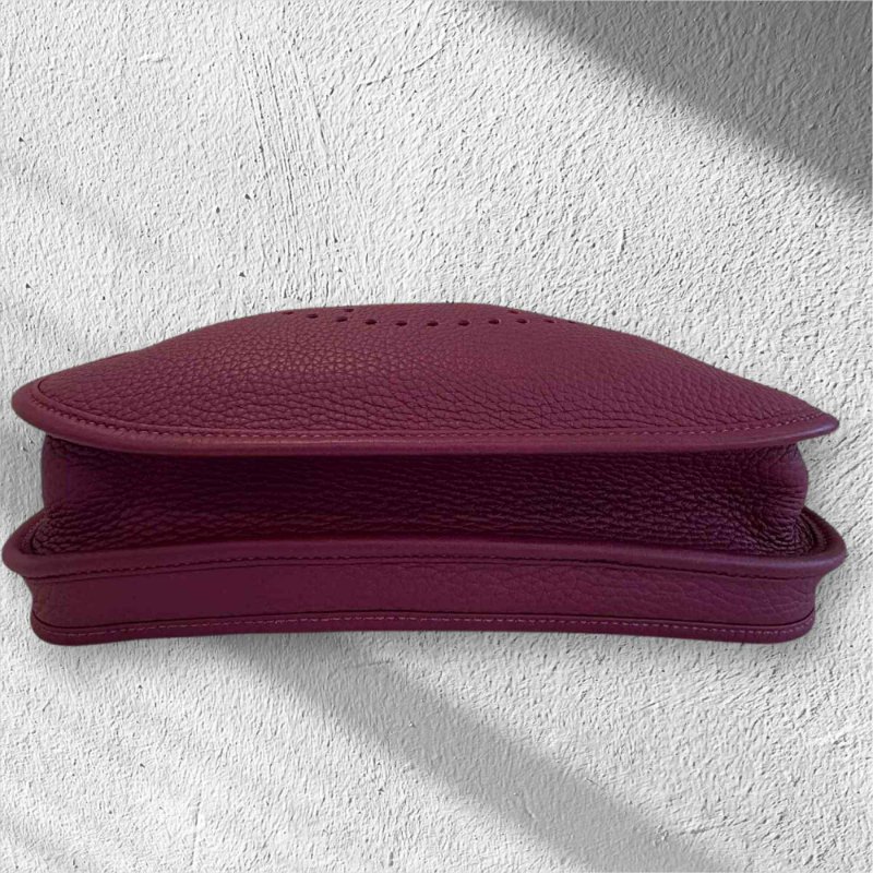 HERMES Eevely 29紫色 方'框R-3