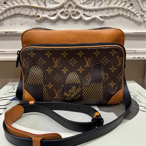 Lv 限量Nigo联名双层相机包