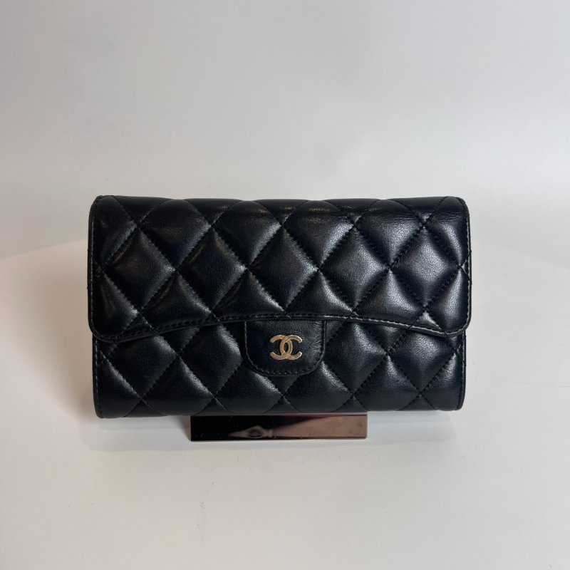 CHANEL CF三折長夾羊皮黑22開-0