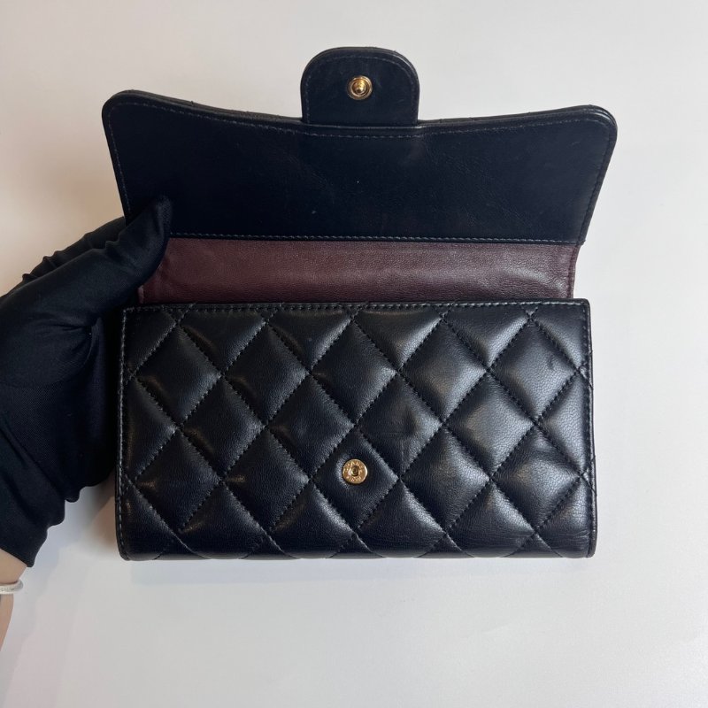 CHANEL CF三折長夾羊皮黑22開-4