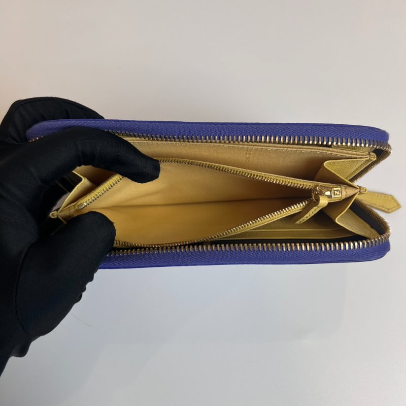 FENDI 紫色印花ㄇ拉長夾-7