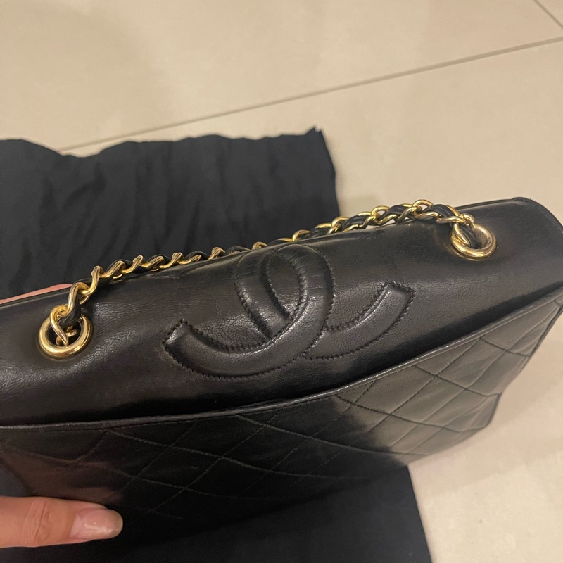 Chanel 菱格紋斜背包 附保卡防塵袋-1