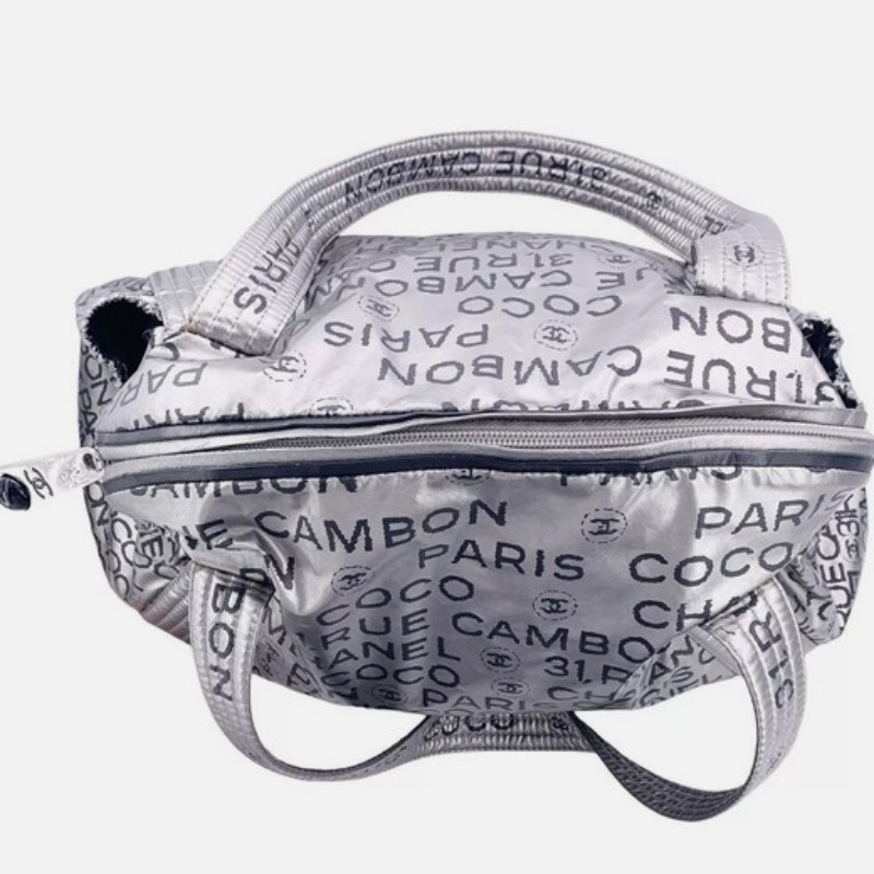 8成新 Chanel Nylon Silver Shoulder Bag-2