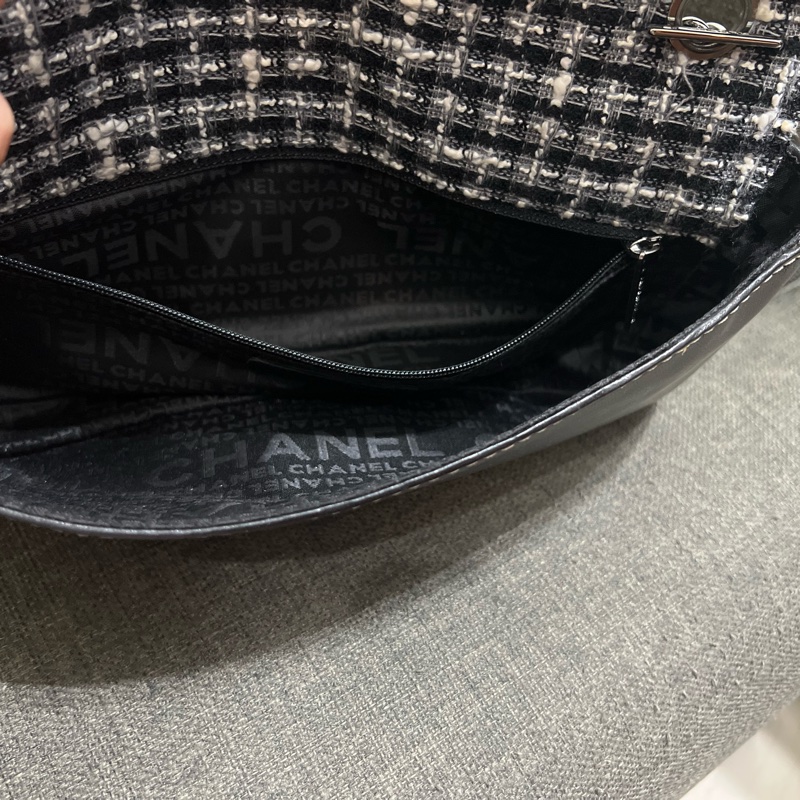 Chanel Brick Reissue 2.55 Tweed Flap Bag-8