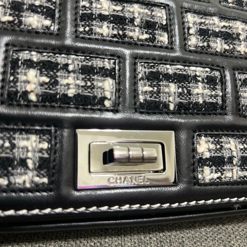 Chanel Brick Reissue 2.55 Tweed Flap Bag-9