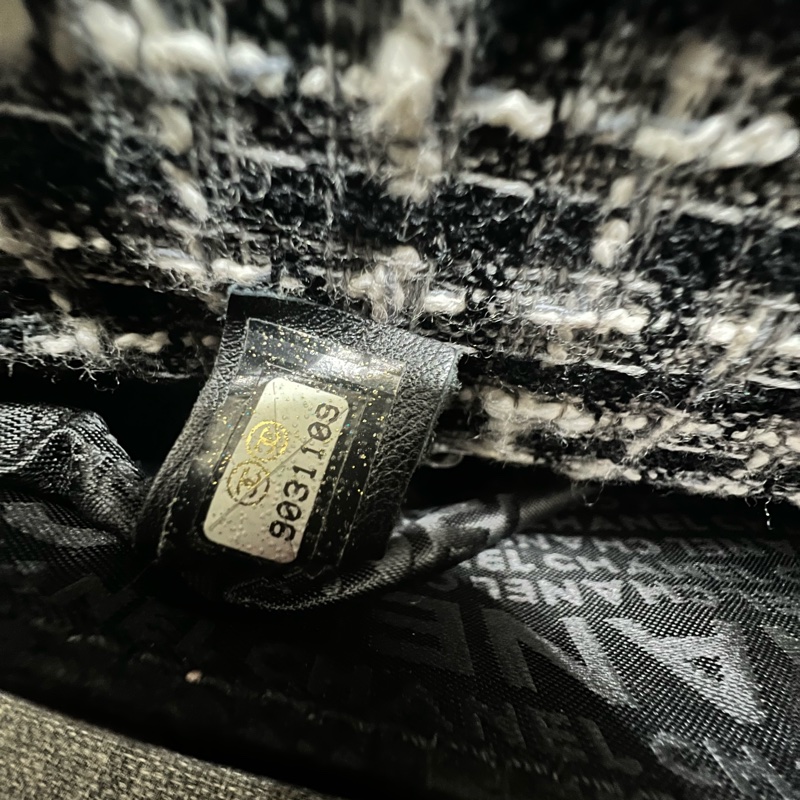 Chanel Brick Reissue 2.55 Tweed Flap Bag-16