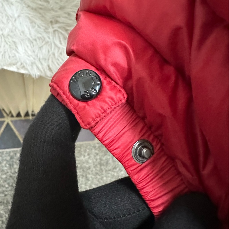 MONCLER 紅色羽絨背心外套(帶帽)-4